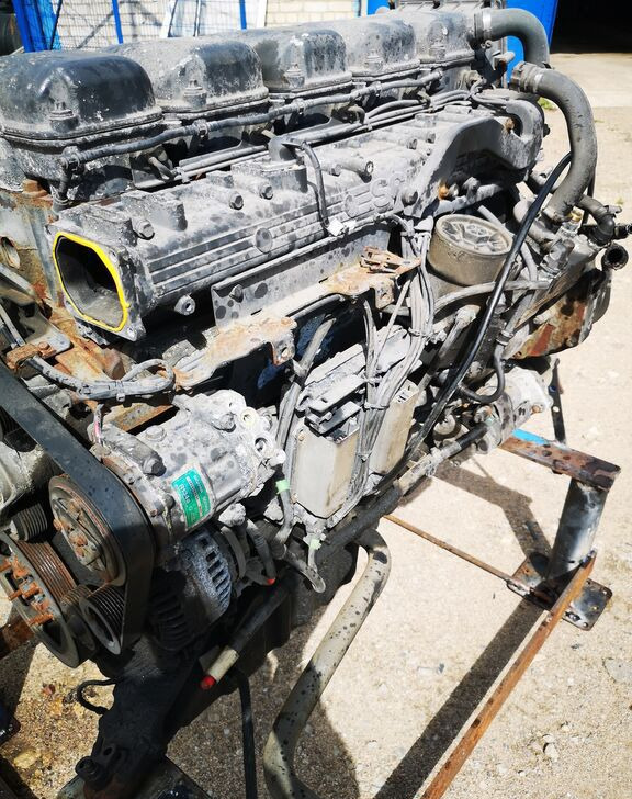 Scania R-series - Двигатель: фото 2 Scania R-series - Двигатель: фото 2