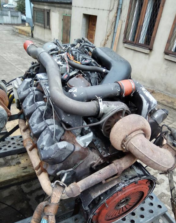 Scania R-series - Двигатель: фото 3 Scania R-series - Двигатель: фото 3