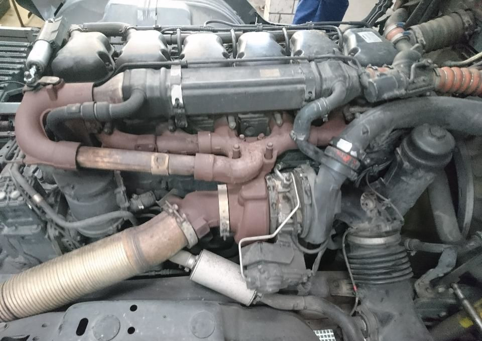 Scania R-series - Двигатель: фото 2 Scania R-series - Двигатель: фото 2