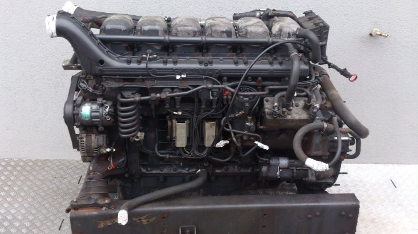 Scania R-series - Двигатель: фото 1 Scania R-series - Двигатель: фото 1