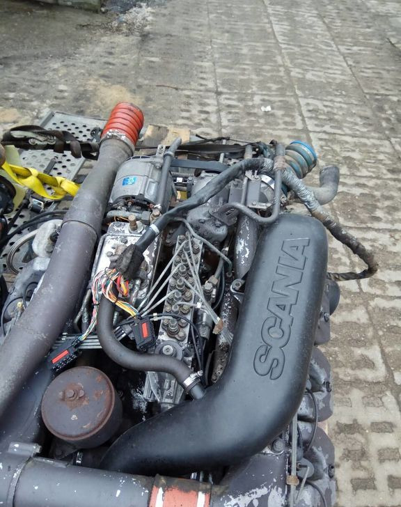 Scania R-series - Двигатель: фото 1 Scania R-series - Двигатель: фото 1