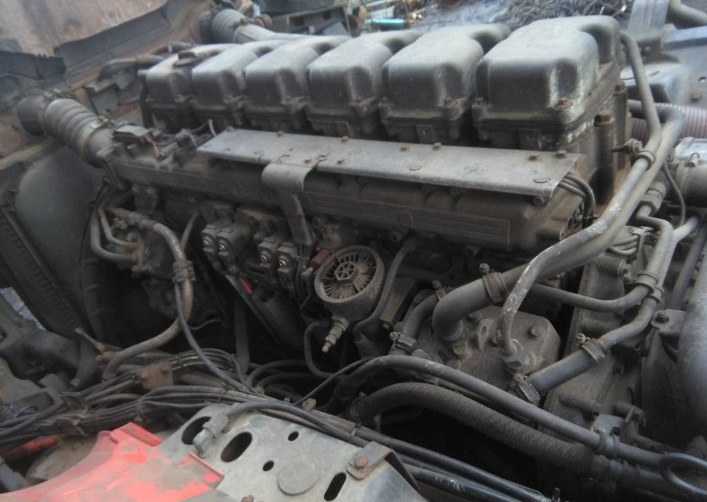 Scania R420 - Двигатель: фото 3 Scania R420 - Двигатель: фото 3