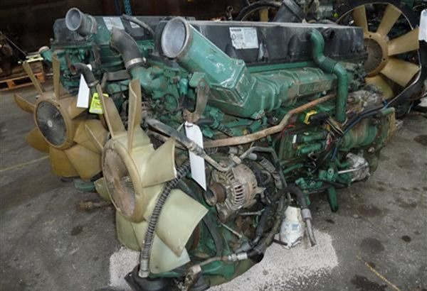 VOLVO - Двигатель: фото 2 VOLVO - Двигатель: фото 2