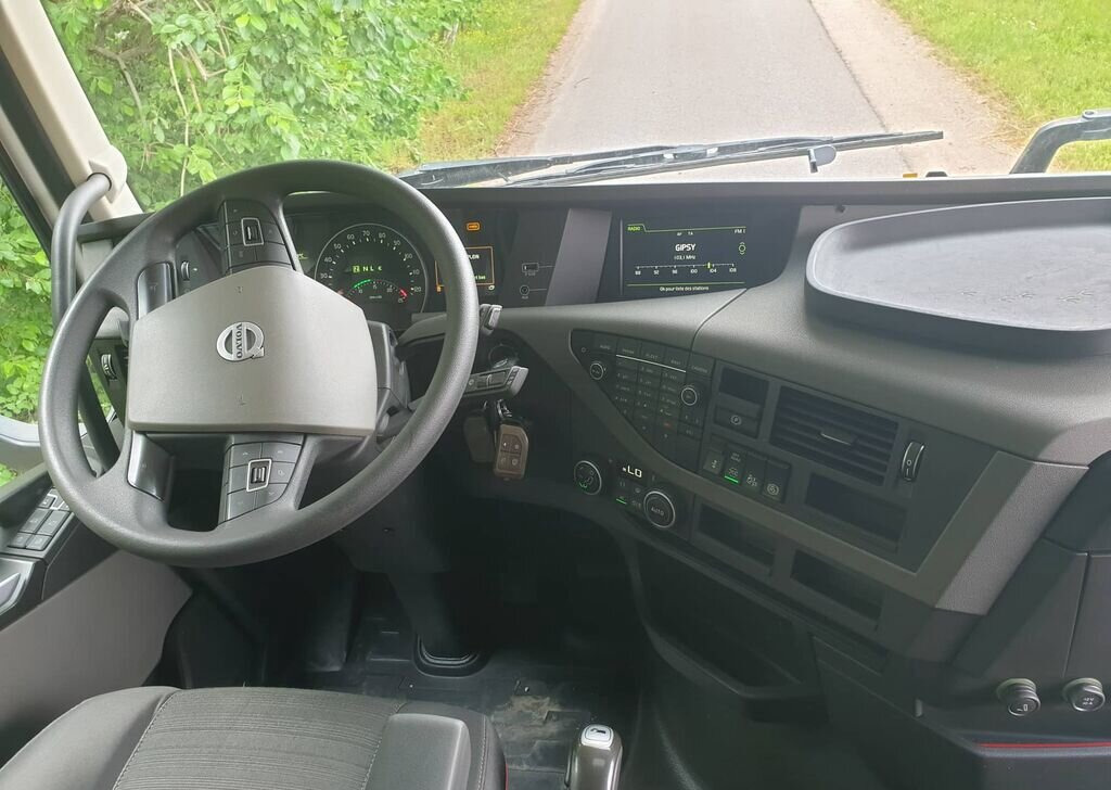 Кабина для Грузовиков VOLVO: фото 6