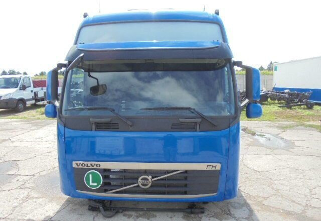 VOLVO - Кабина для Грузовиков: фото 1 VOLVO - Кабина для Грузовиков: фото 1