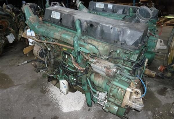 VOLVO - Двигатель: фото 1 VOLVO - Двигатель: фото 1