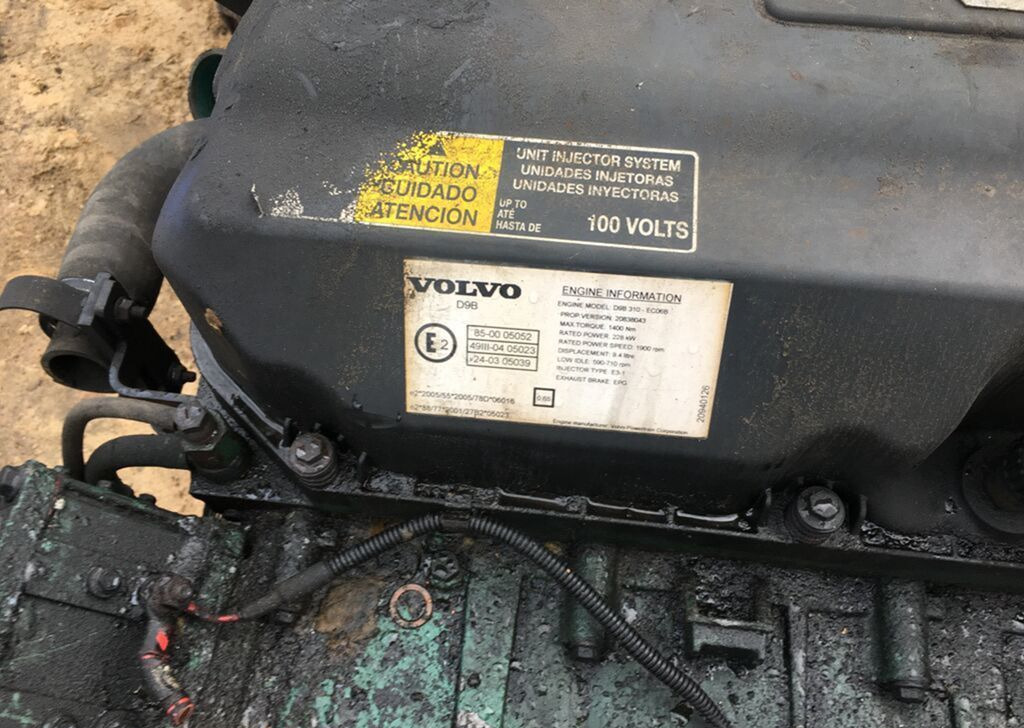 Volvo A30G - Двигатель: фото 3 Volvo A30G - Двигатель: фото 3