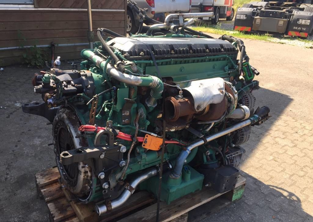 Volvo A40G - Двигатель: фото 4 Volvo A40G - Двигатель: фото 4