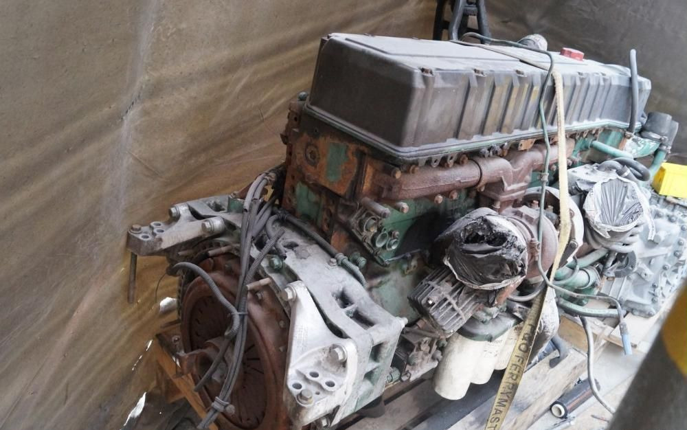 Volvo FE - Двигатель: фото 1 Volvo FE - Двигатель: фото 1