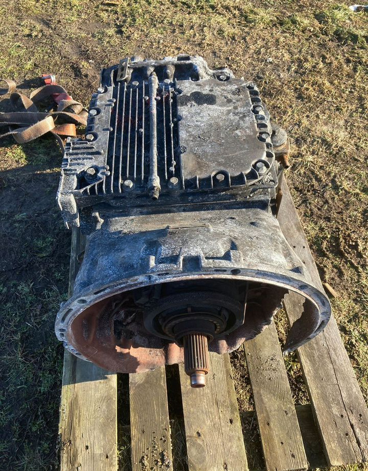 Volvo FH - Коробка передач: фото 4 Volvo FH - Коробка передач: фото 4