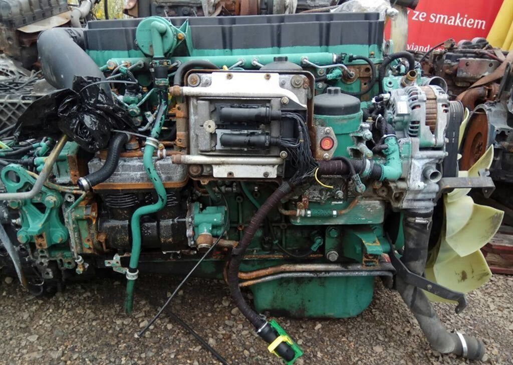 Volvo FH - Двигатель: фото 2 Volvo FH - Двигатель: фото 2