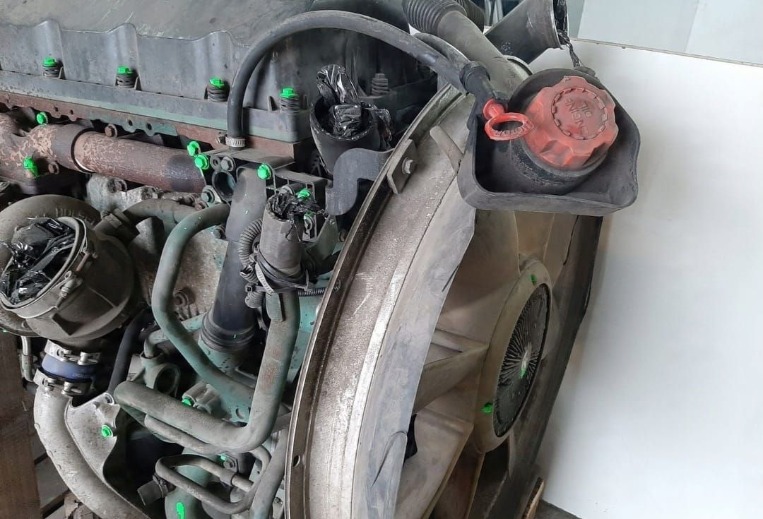 Двигатель Volvo FH: фото 8 Двигатель Volvo FH: фото 8