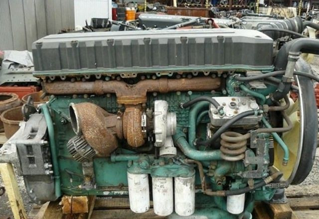 Volvo FH - Двигатель: фото 2 Volvo FH - Двигатель: фото 2