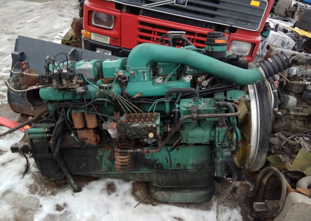 Volvo FH - Двигатель: фото 1 Volvo FH - Двигатель: фото 1