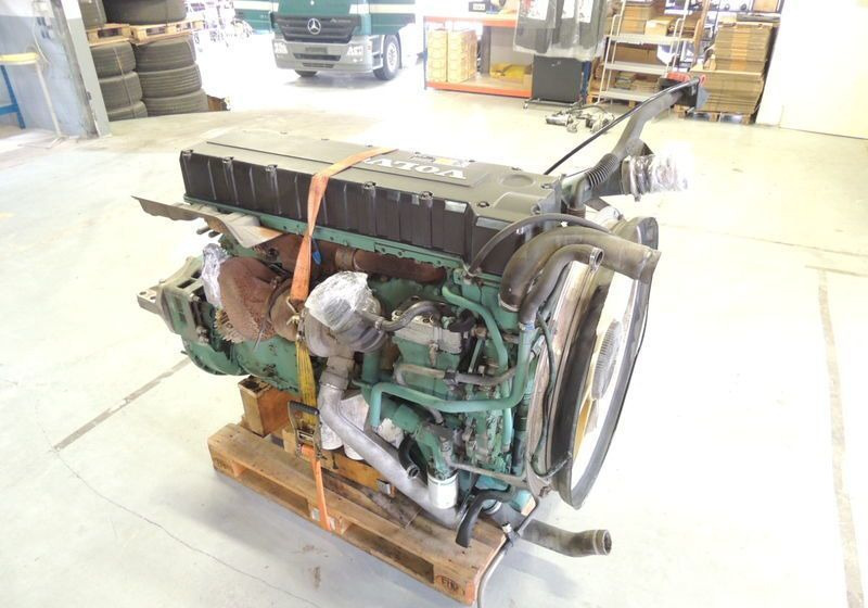 Volvo FH - Двигатель: фото 2 Volvo FH - Двигатель: фото 2