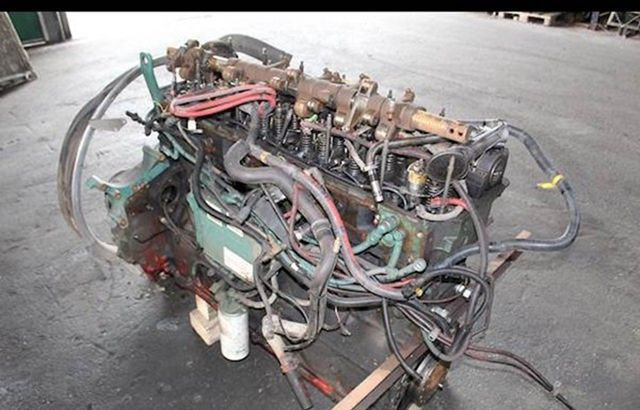 Volvo FH - Двигатель: фото 4 Volvo FH - Двигатель: фото 4