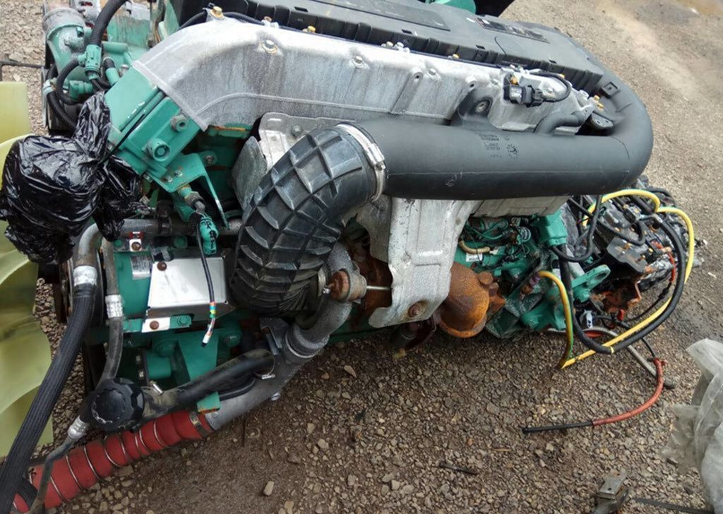 Volvo FH - Двигатель: фото 3 Volvo FH - Двигатель: фото 3