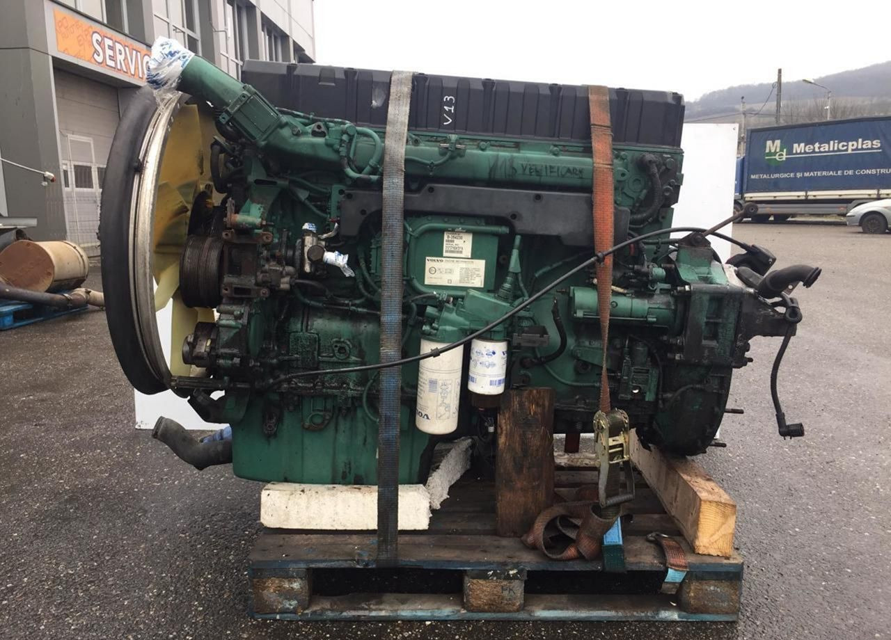 Volvo FH - Двигатель: фото 2 Volvo FH - Двигатель: фото 2