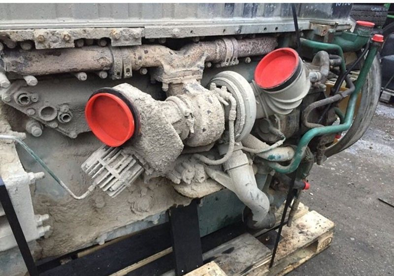 Volvo FH - Двигатель: фото 3 Volvo FH - Двигатель: фото 3