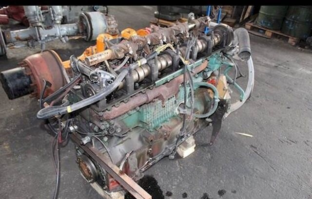 Volvo FH - Двигатель: фото 3 Volvo FH - Двигатель: фото 3