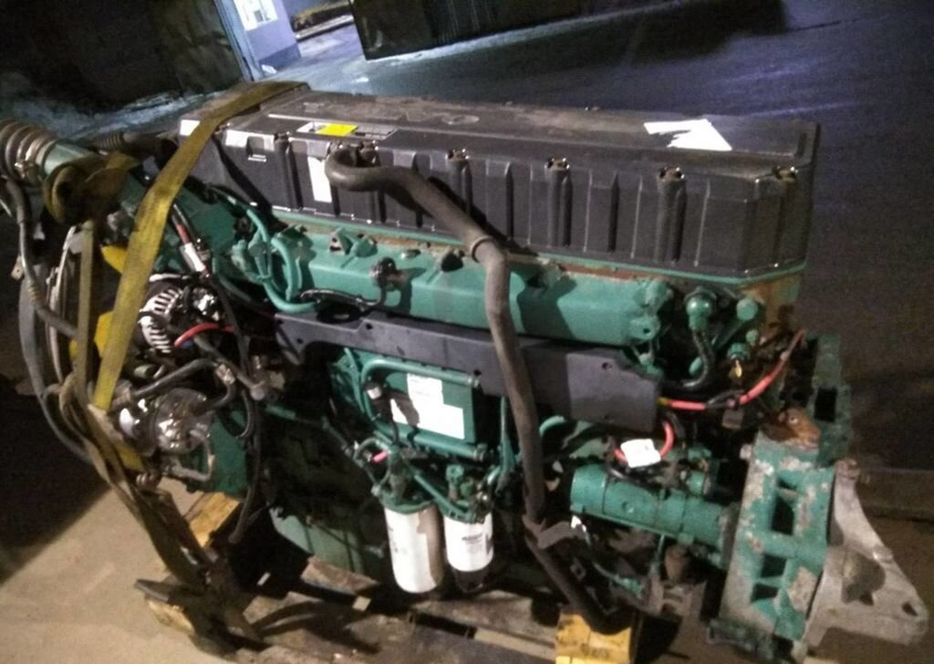 Volvo FH13 - Двигатель: фото 2 Volvo FH13 - Двигатель: фото 2