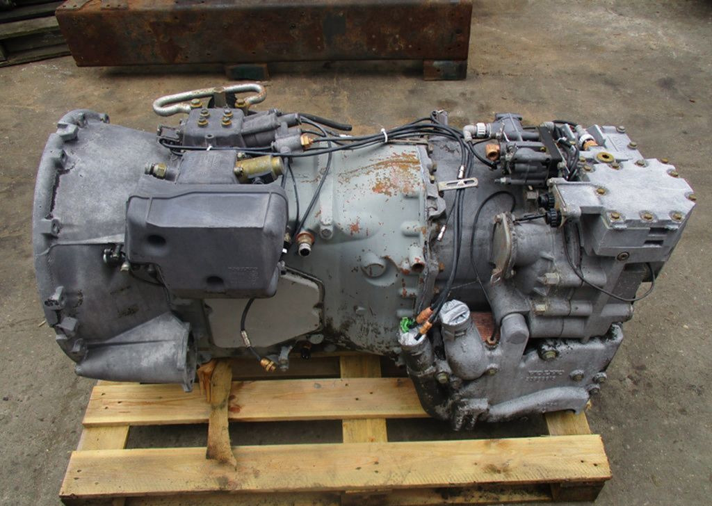 Volvo FM - Коробка передач: фото 2 Volvo FM - Коробка передач: фото 2