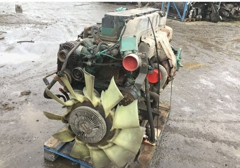 Volvo FM9 - Двигатель: фото 2 Volvo FM9 - Двигатель: фото 2