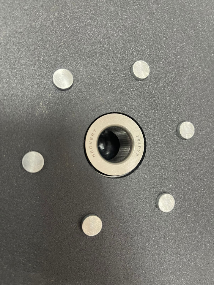 G10018801, GD11306, GD1030, АА65248, AA53860 Диск сошника со ступицей Kinze, JD (381×3.5мм) - Ступица для Посевной техники: фото 2 G10018801, GD11306, GD1030, АА65248, AA53860 Диск сошника со ступицей Kinze, JD (381×3.5мм) - Ступица для Посевной техники: фото 2