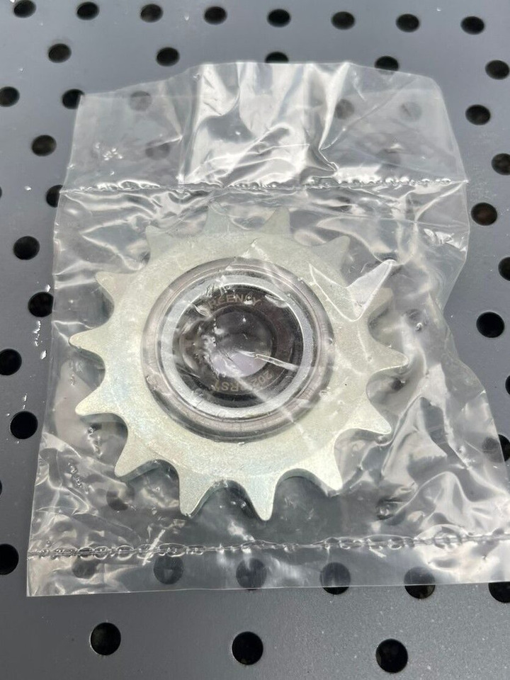 G32729 Звездочка привода с зубьями John Deer (аналог) - Трансмиссия для Посевной техники: фото 1 G32729 Звездочка привода с зубьями John Deer (аналог) - Трансмиссия для Посевной техники: фото 1