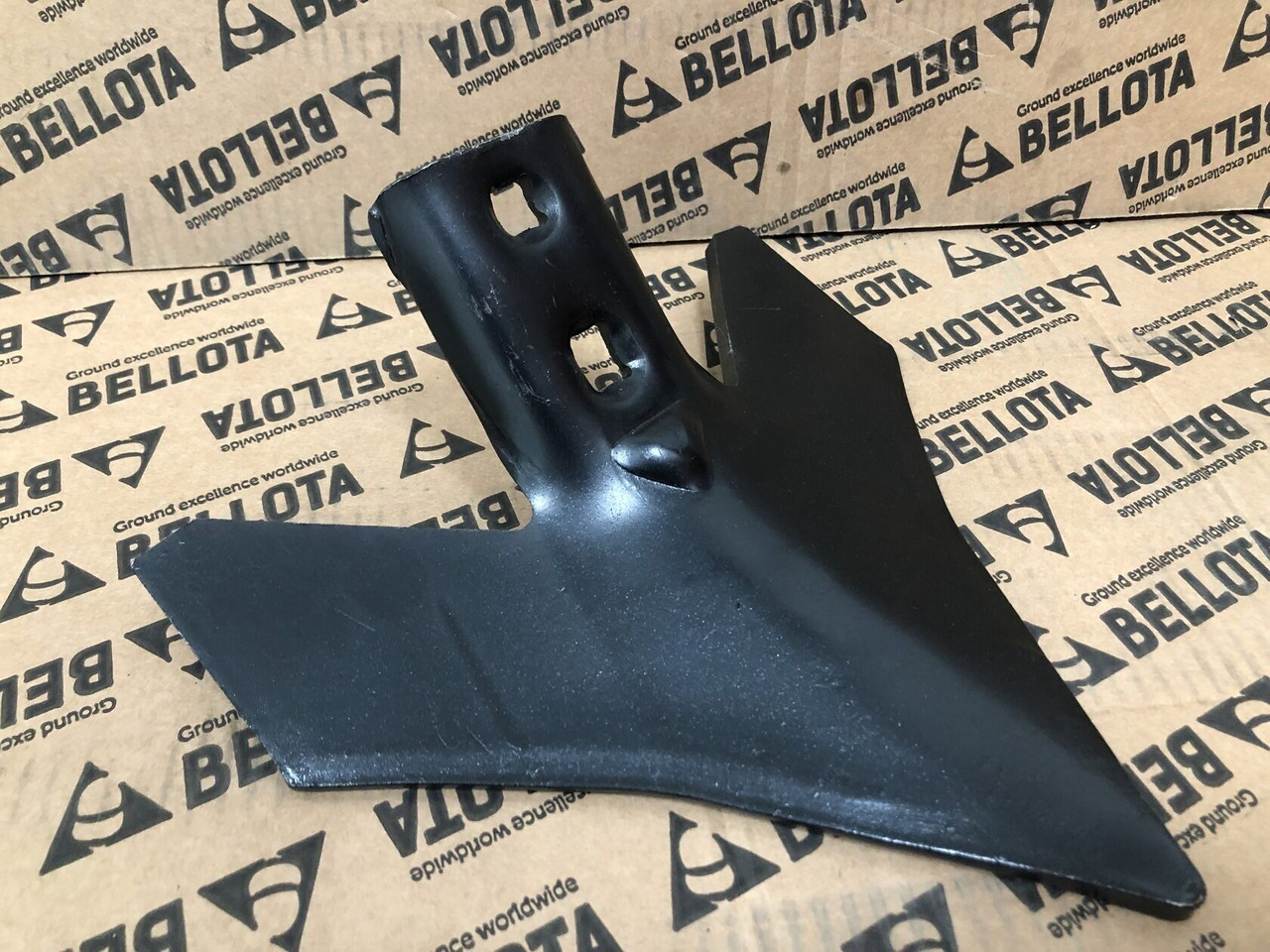 15028-СА1-235 (E-8) Лапа 235мм - Запчасти для Культиваторов: фото 1 15028-СА1-235 (E-8) Лапа 235мм - Запчасти для Культиваторов: фото 1