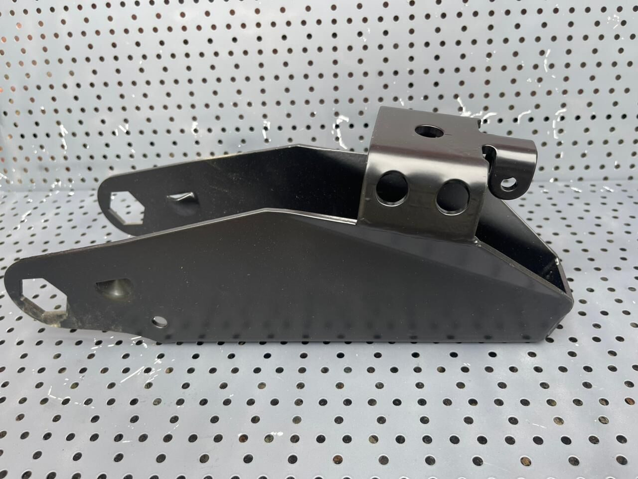 Рычаг - держатель прикаток GA8322 (KINZE) - Запчасти для Посевной техники: фото 1 Рычаг - держатель прикаток GA8322 (KINZE) - Запчасти для Посевной техники: фото 1