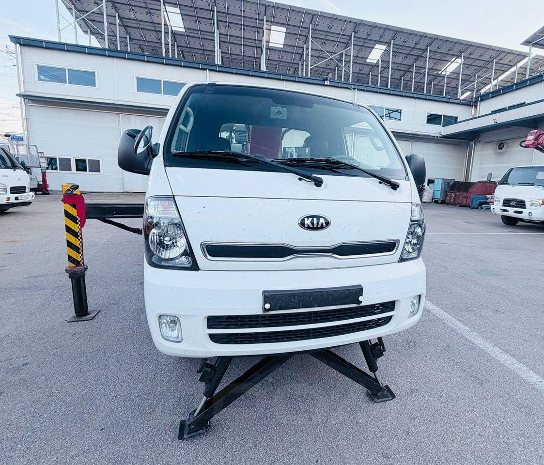 Автовышка Atom 200S: фото 7