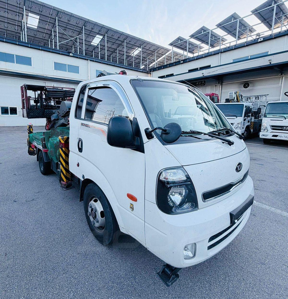 Автовышка Atom 200S: фото 6