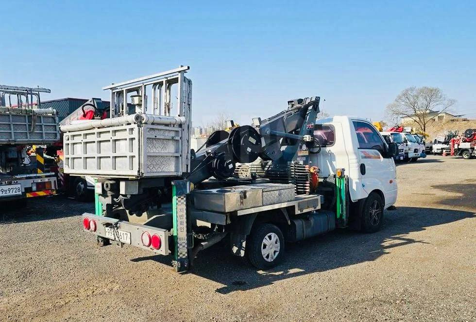 Автовышку ATOM 200 N продаю. - Автовышка: фото 2 Автовышку ATOM 200 N продаю. - Автовышка: фото 2