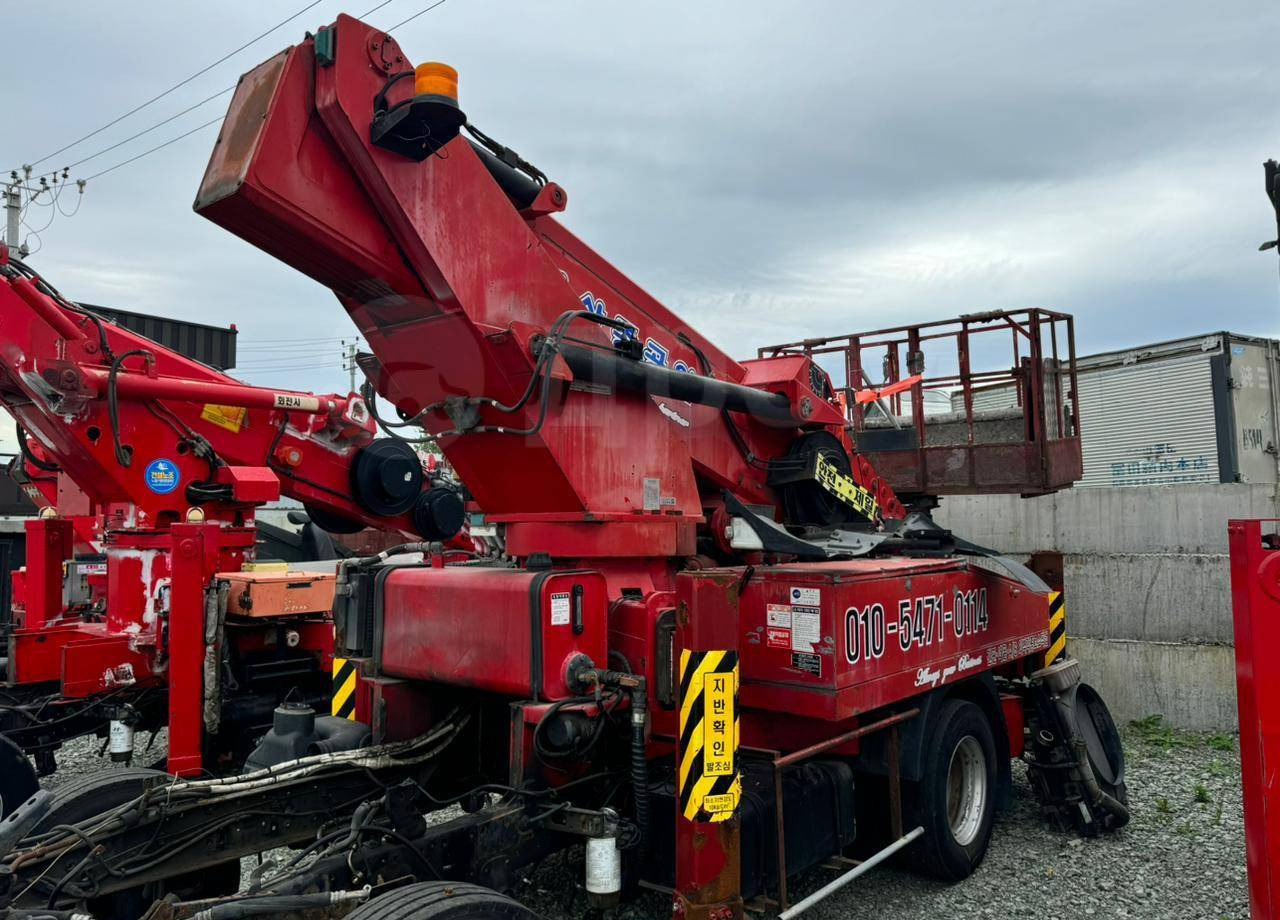 Автовышку Dasan-350 QS продаю. В наличии - Автовышка: фото 5 Автовышку Dasan-350 QS продаю. В наличии - Автовышка: фото 5