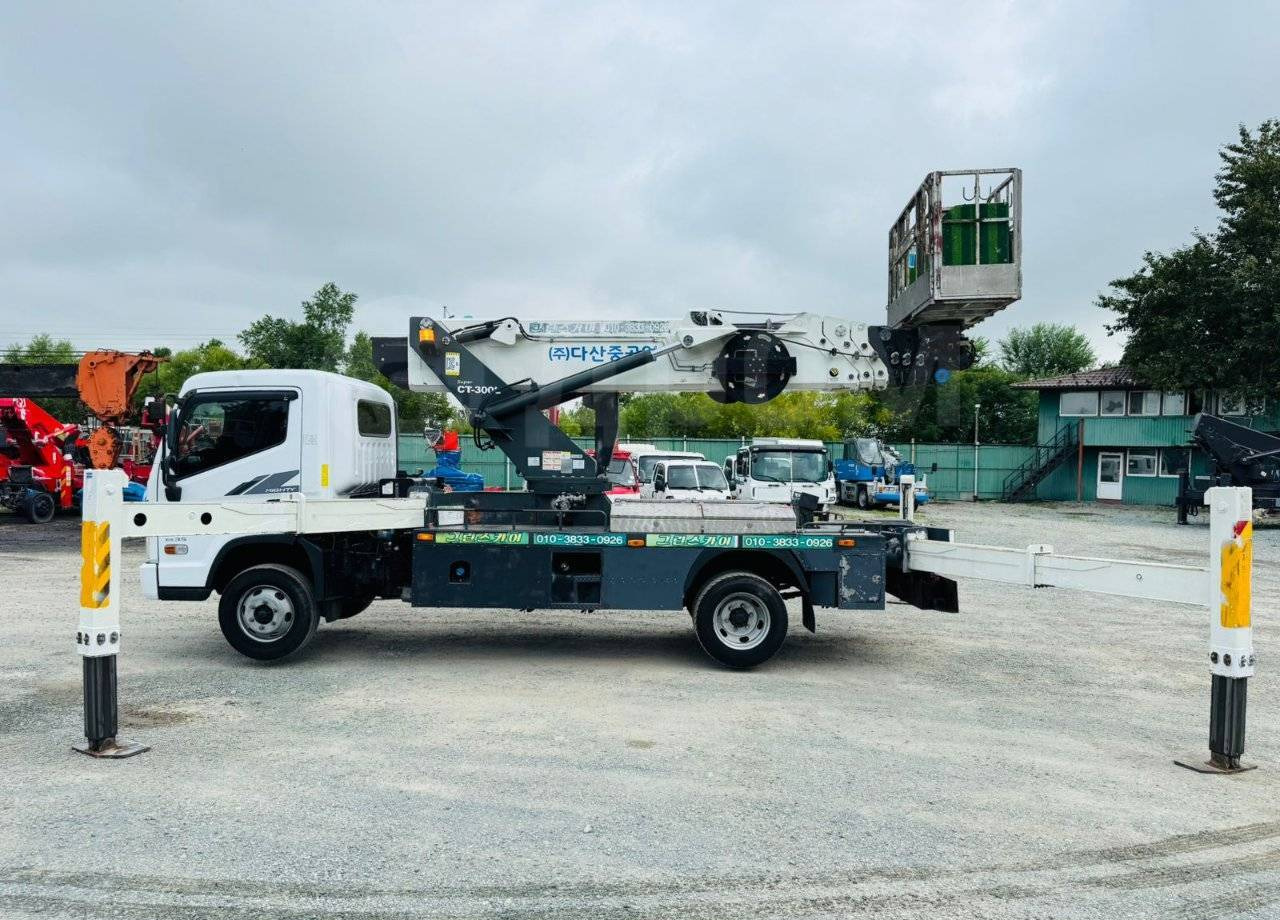 Автовышку Dasan CT-300 L продаю. В наличии - Автовышка: фото 1 Автовышку Dasan CT-300 L продаю. В наличии - Автовышка: фото 1