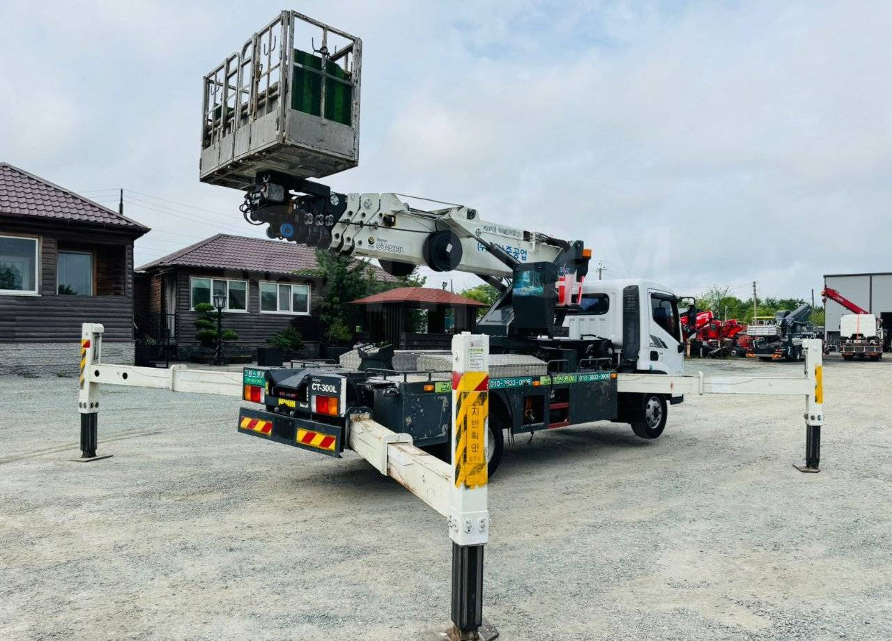 Автовышку Dasan CT-300 L продаю. В наличии - Автовышка: фото 4 Автовышку Dasan CT-300 L продаю. В наличии - Автовышка: фото 4