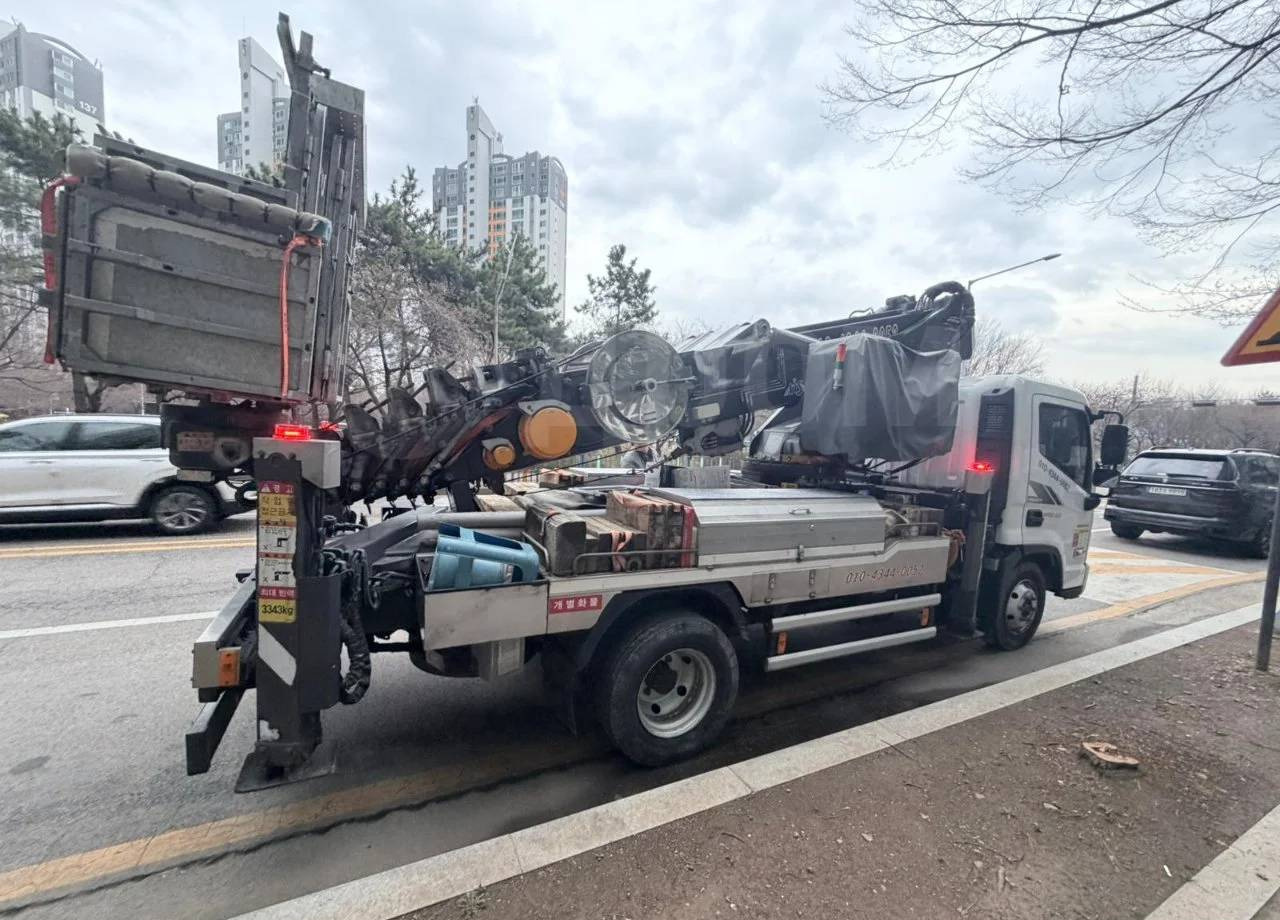 Автовышку Hansin HS 320 продаю. - Автовышка: фото 3 Автовышку Hansin HS 320 продаю. - Автовышка: фото 3