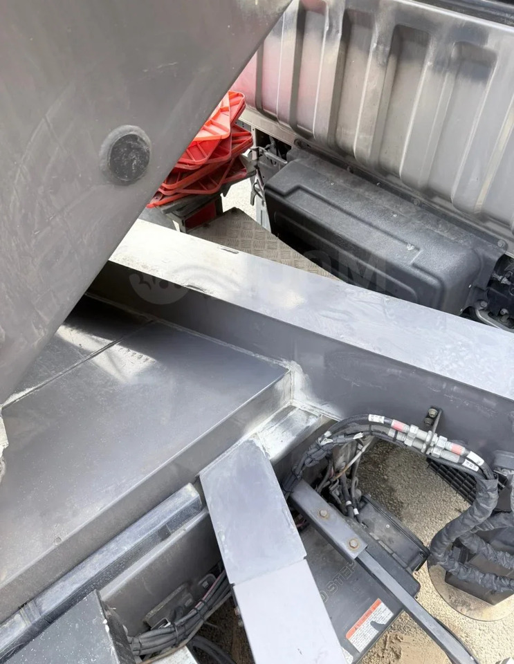 Автовышку Horyong SKY 300 продаю. - Автовышка: фото 3 Автовышку Horyong SKY 300 продаю. - Автовышка: фото 3