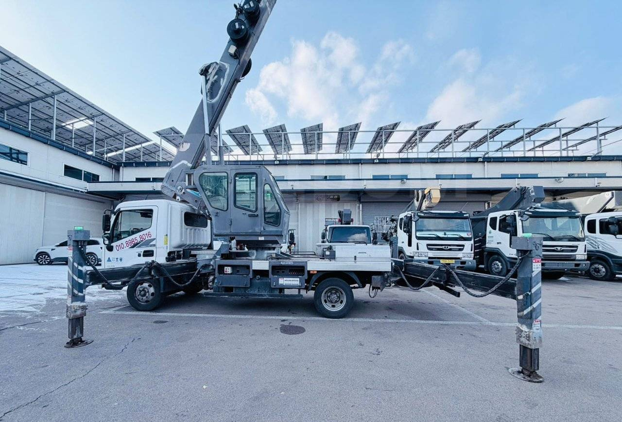 Автовышка Автовышку Horyong SKY 300 продаю.: фото 12 Автовышка Автовышку Horyong SKY 300 продаю.: фото 12