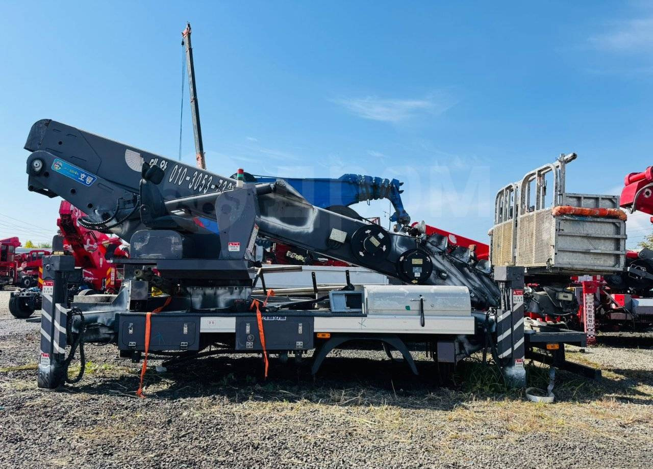 Автовышка Автовышку Horyong SKY 300 продаю. В Наличии: фото 15