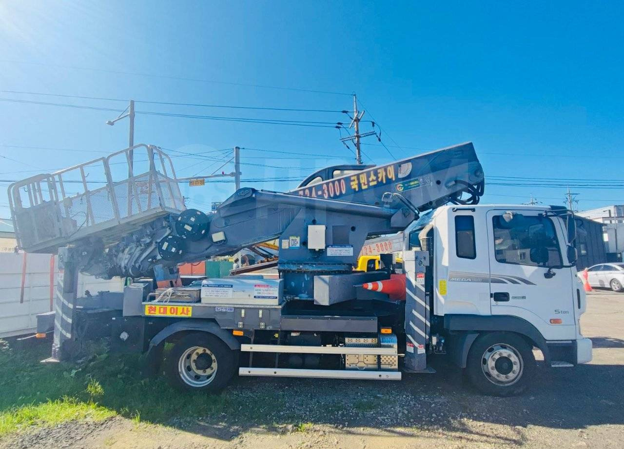 Автовышка Автовышку Horyong SKY 380 SQ продаю. В наличии: фото 15