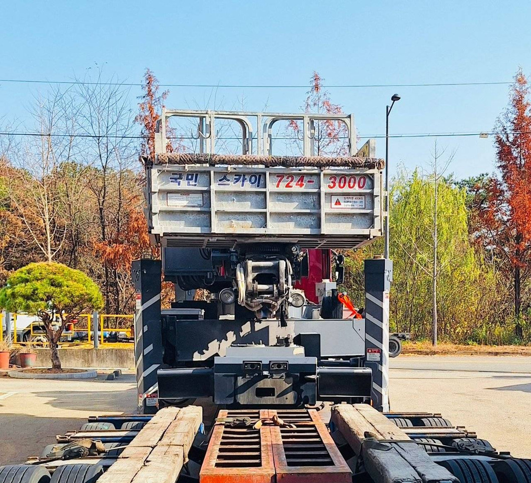 Автовышка Автовышку Horyong SKY 380 SQ продаю. В наличии: фото 8