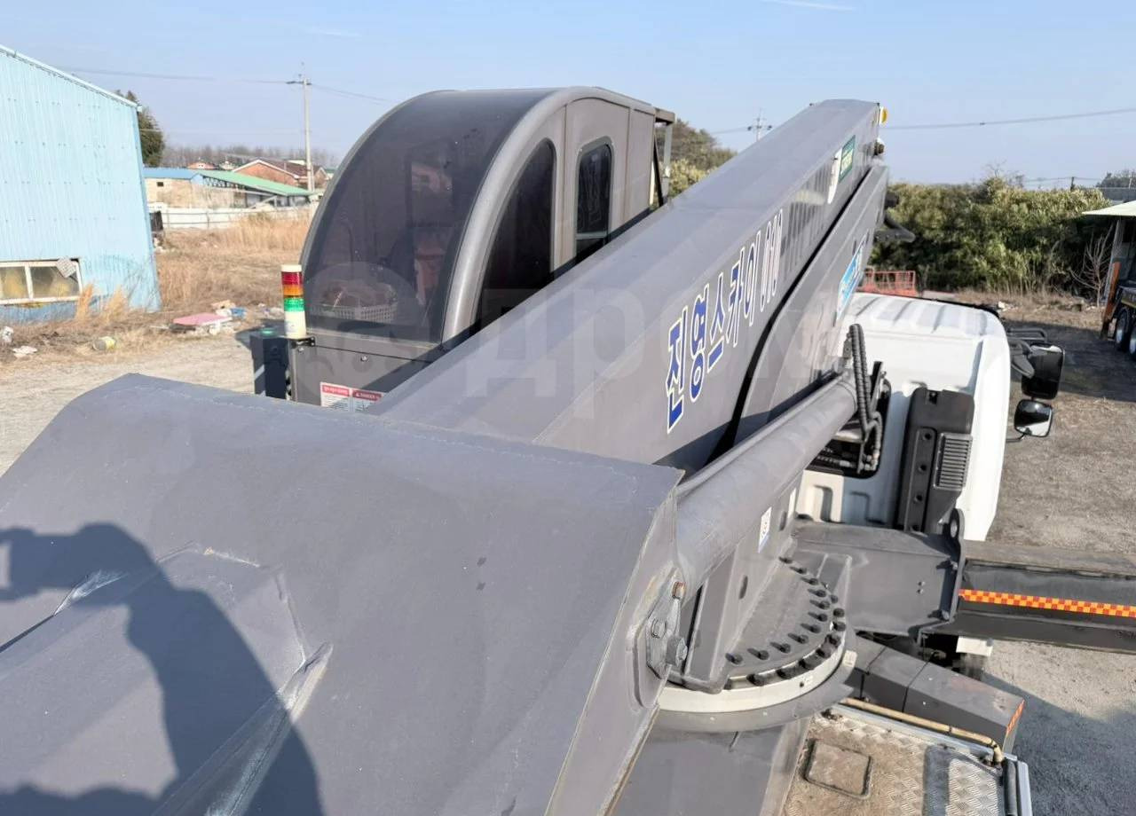 Автовышка Автовышку Horyong SKY 450 - N9 продаю. В наличии: фото 15 Автовышка Автовышку Horyong SKY 450 - N9 продаю. В наличии: фото 15