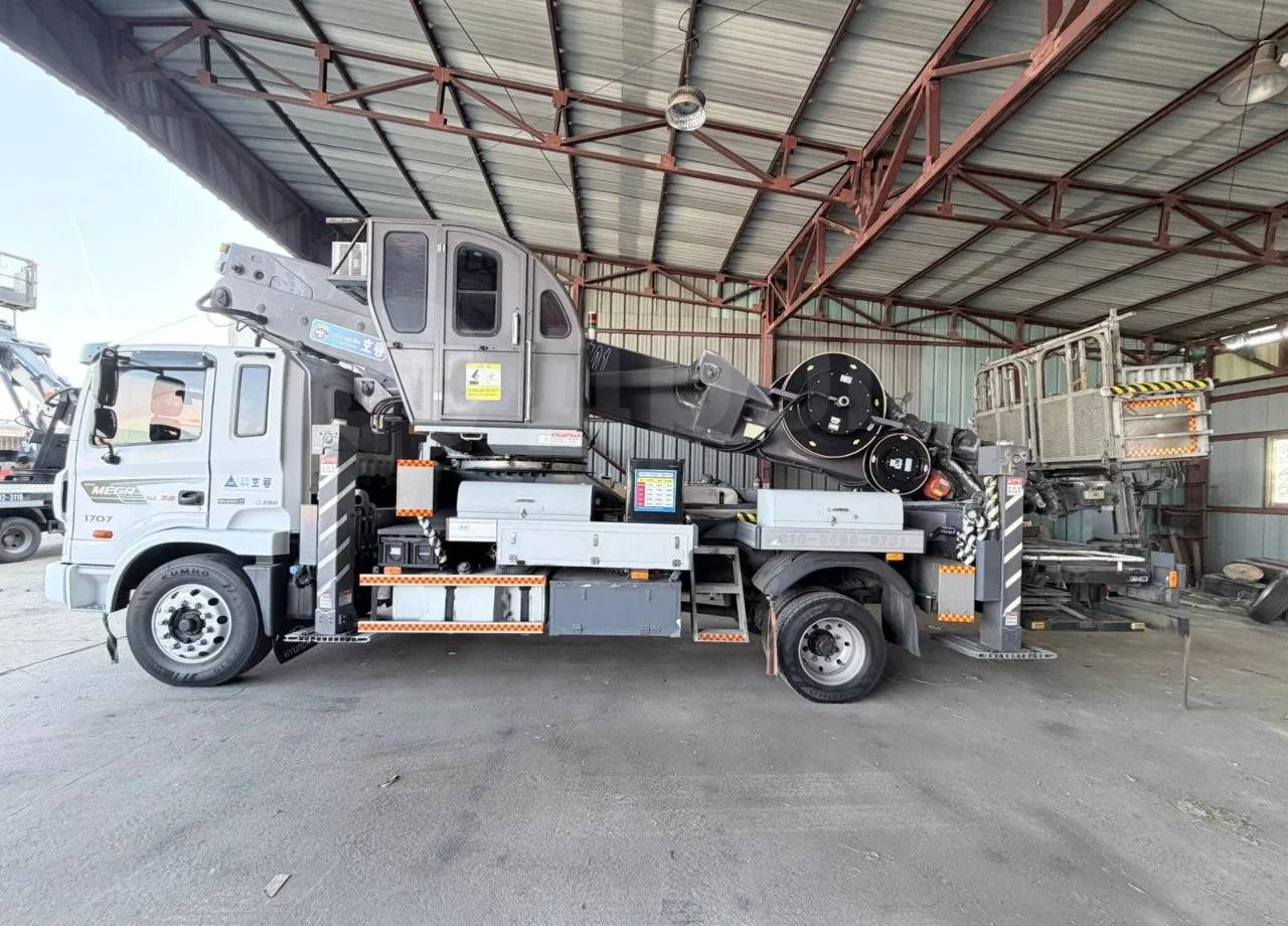 Автовышку Horyong SKY 450 - N9 продаю. В наличии - Автовышка: фото 1 Автовышку Horyong SKY 450 - N9 продаю. В наличии - Автовышка: фото 1