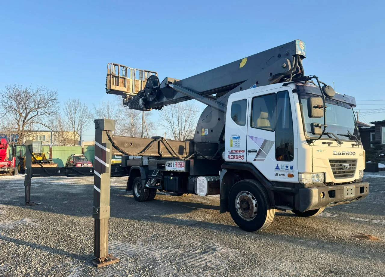 Автовышка Автовышку Horyong SKY 450 продаю.: фото 8 Автовышка Автовышку Horyong SKY 450 продаю.: фото 8