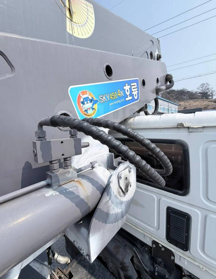 Автовышка Автовышку Horyong SKY 450 продаю. В наличии: фото 36