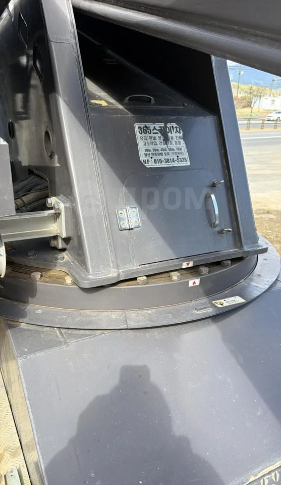 Автовышка Автовышку Horyong SKY 450 продаю. В наличии: фото 32