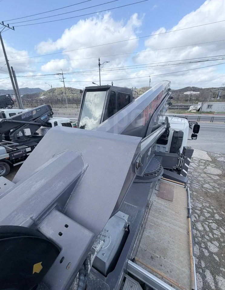 Автовышка Автовышку Horyong SKY 450 продаю. В наличии: фото 26