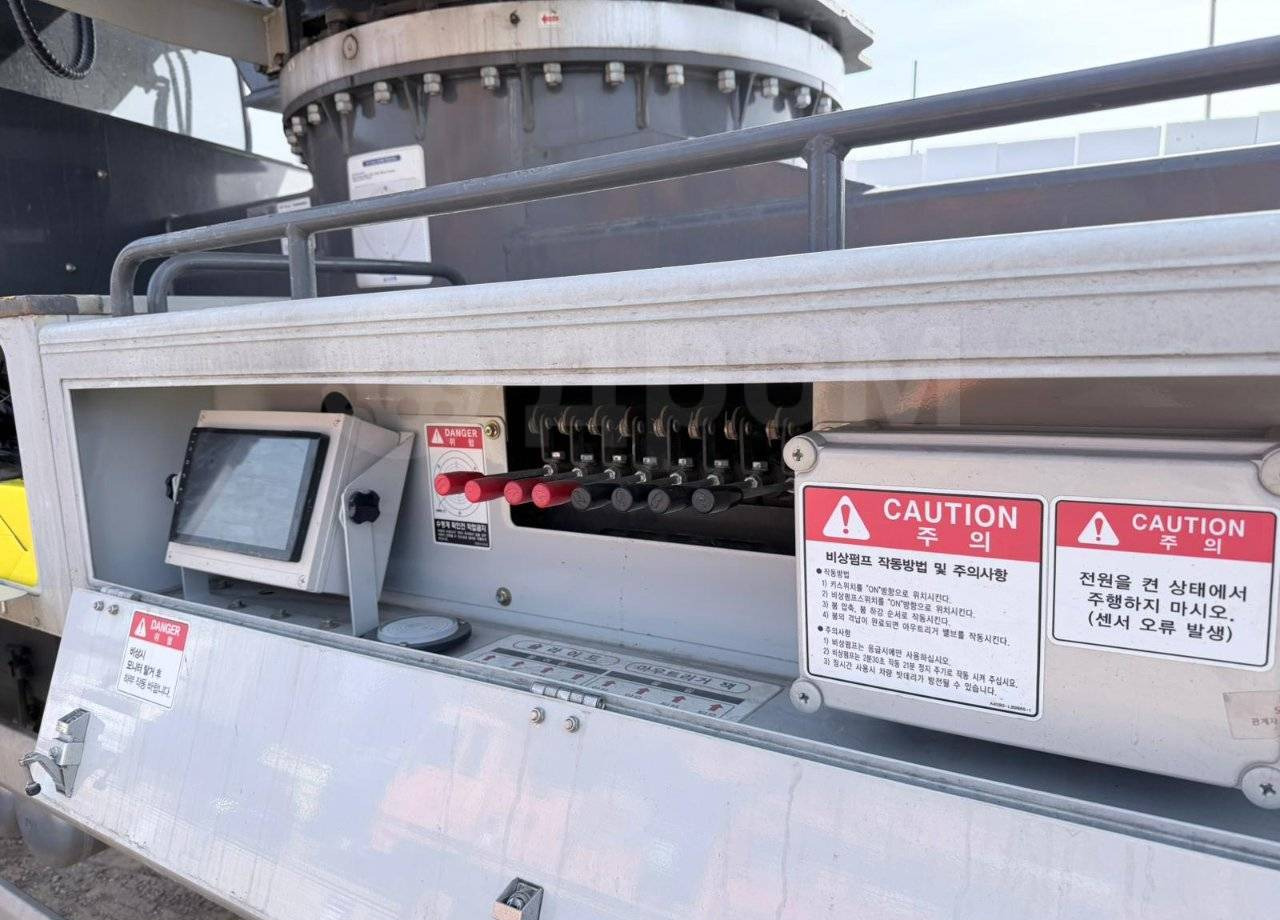 Автовышку Horyong SKY 540 Q продаю. - Автовышка: фото 5 Автовышку Horyong SKY 540 Q продаю. - Автовышка: фото 5